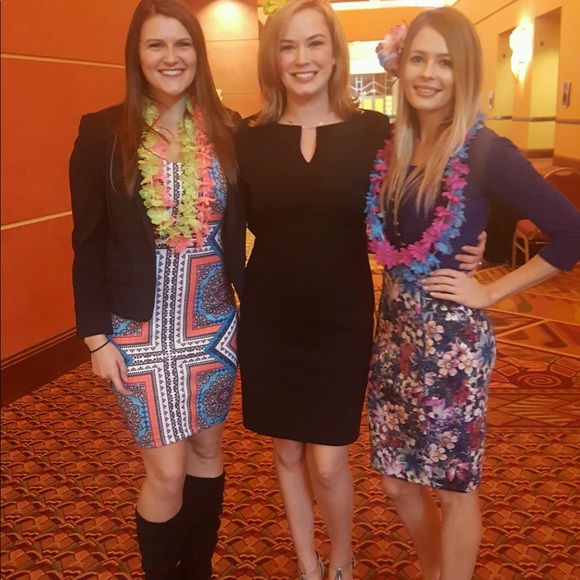 Bisou Bisou Black Dress - Picture 2 of 2